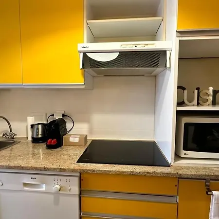 A050-studio Avec Jardin Prive Pres De La Cannes